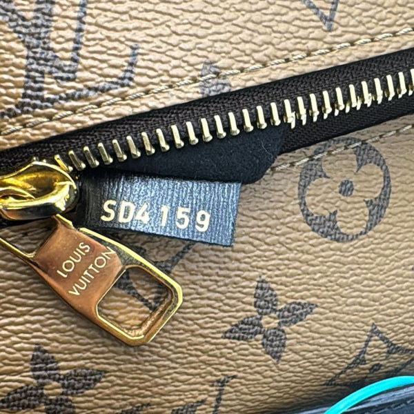 LOUIS VUITTON Metis Pochette Reverse Monogram Canvas Crossbody Bag Brown