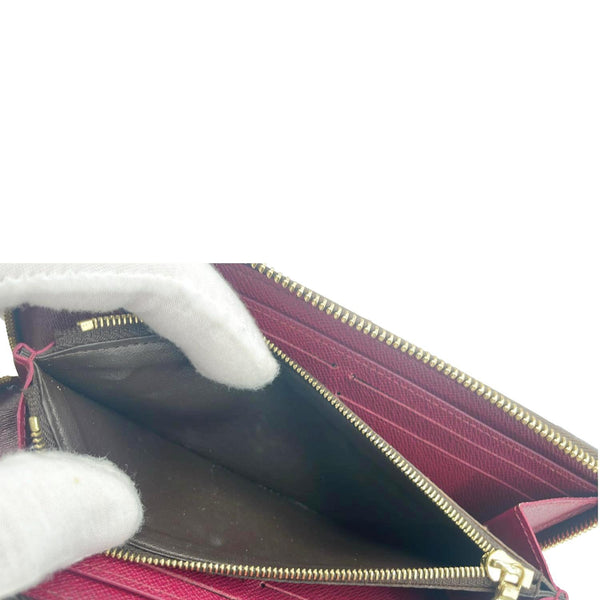 LOUIS VUITTON Portefeuille Clemence Monogram Canvas Zippy Wallet Brown