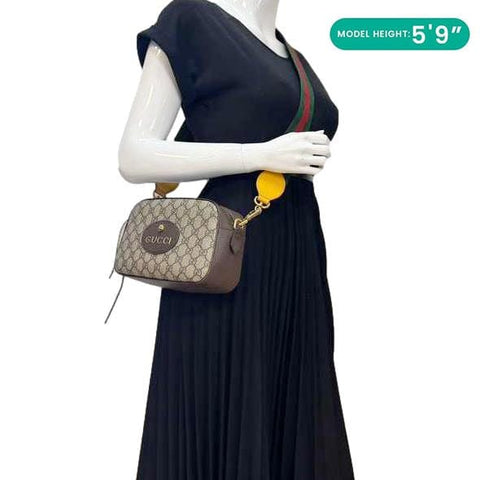 GUCCI Neo Vintage GG Supreme Canvas Messenger Bag Beige 476466