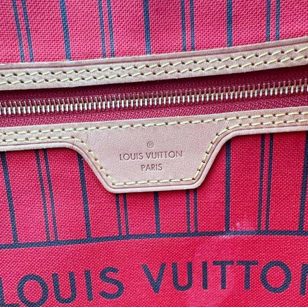 LOUIS VUITTON Neverfull MM Monogram Canvas Tote Bag Brown