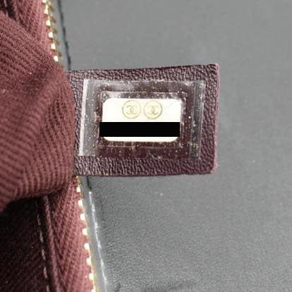 CHANEL Coco Flap Chevron Stitched Leather Shoulder Bag Black