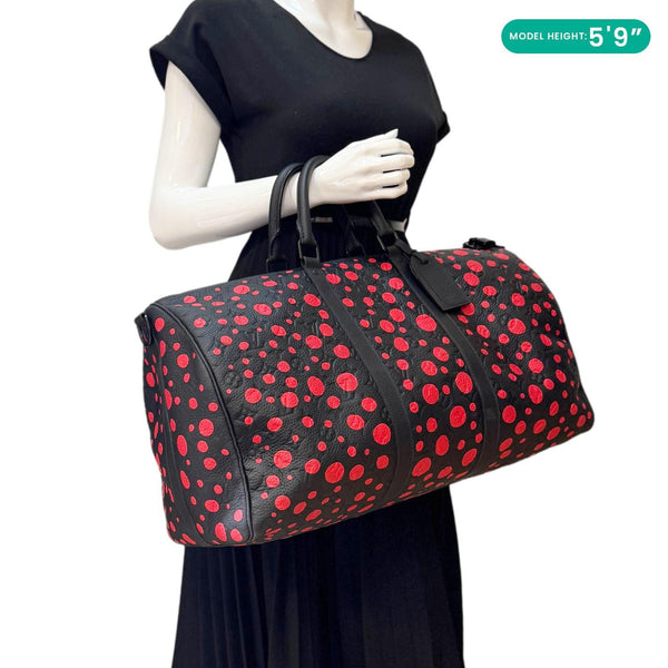 LV x Kusama Keepall 50 Monogram Travel Bag Black - Model Carying