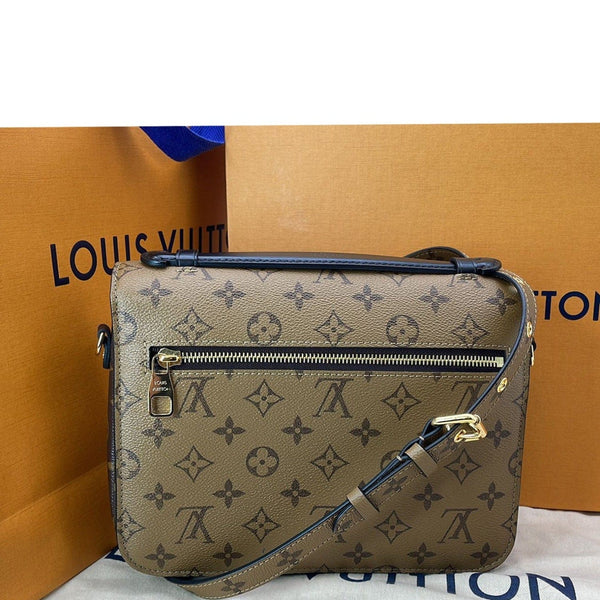 LOUIS VUITTON Metis Pochette Reverse Monogram Canvas Crossbody Bag Brown