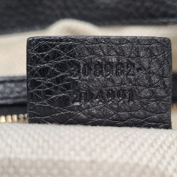 GUCCI Soho Pebbled Leather Chain Shoulder Bag Black 308982