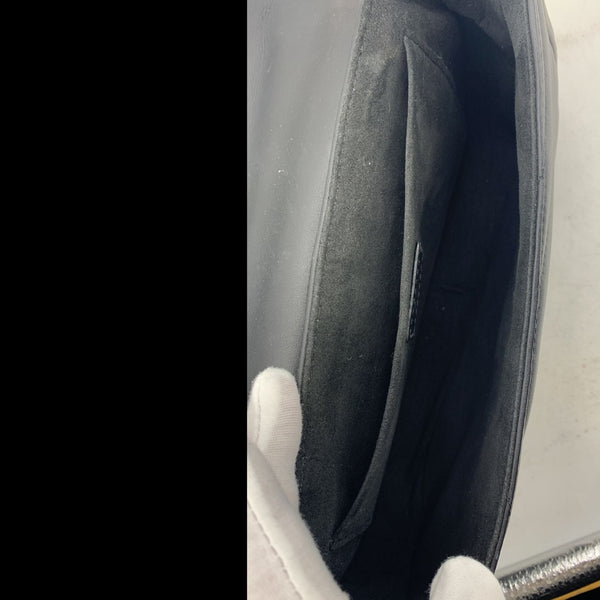 LOUIS VUITTON New Wave Chain MM Calfskin Leather Shoulder Bag Black