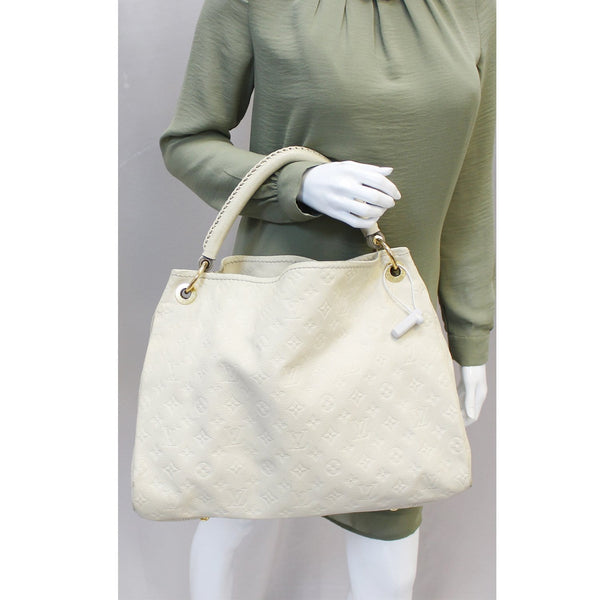 LOUIS VUITTON Artsy MM Neige Empreinte Leather Shoulder Bag-US