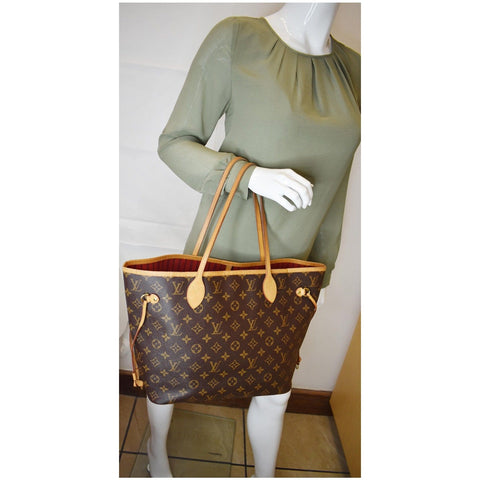 Louis Vuitton Neverfull MM Monogram Canvas Shoulder Bag - women handbag