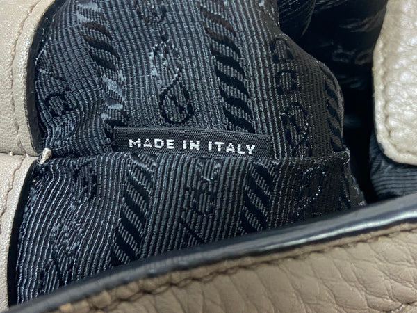 PRADA Vitello Daino Leather Tote Crossbody Bag Taupe BN2792