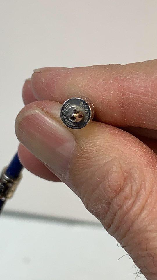 Louis Vuitton Keep It Taiga Leather item code