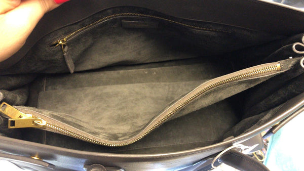 CAROLINA HERRERA Red Leather Card Holder Wallet - interior