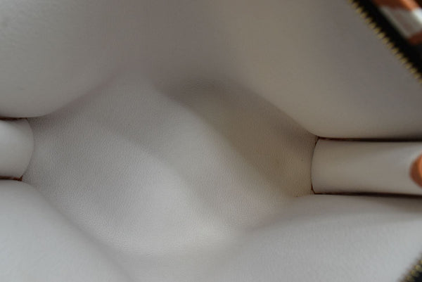 LOUIS VUITTON Crafty Toiletry 26 Monogram Giant Pouch Creme Caramel