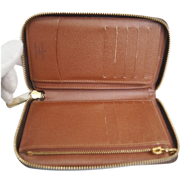 Louis Vuitton Monogram Zippy Canvas Organizer Wallet inside view