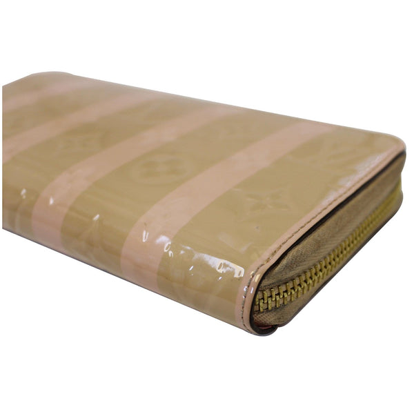 Louis Vuitton Vernis Rayures Wallet Zippy Side view