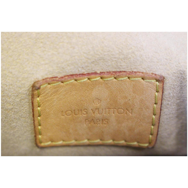 LOUIS VUITTON Artsy MM Monogram Canvas Shoulder Bag Brown-US