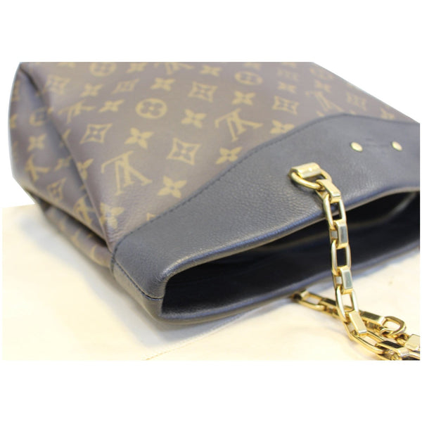Closeup Lv Pallas Chain Shopper Bag Monogram Canvas