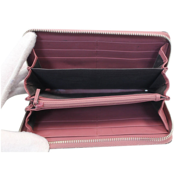 GUCCI GG Blooms Supreme Canvas Zip Around Wallet Beige/Ebony 404071