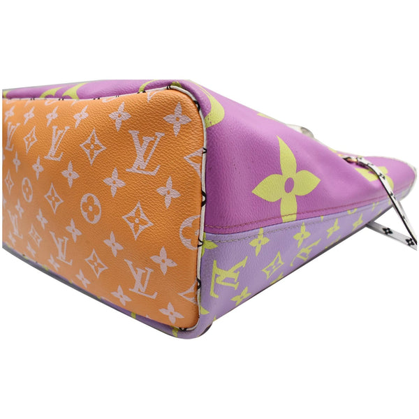 LOUIS VUITTON Giant Neverfull MM Monogram Canvas Shoulder Bag Multicolor