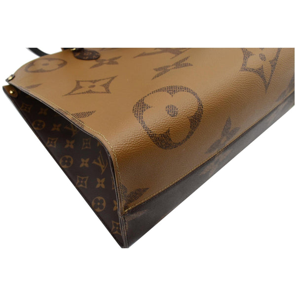LOUIS VUITTON Onthego GM Giant Monogram Canvas Tote Shoulder Bag Brown