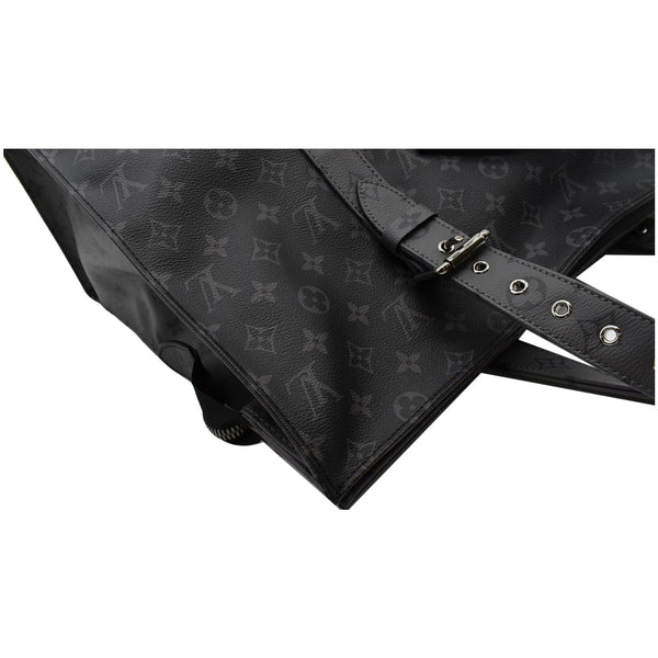 LOUIS VUITTON Cabas Zippe GM Monogram Eclipse Tote Bag Black