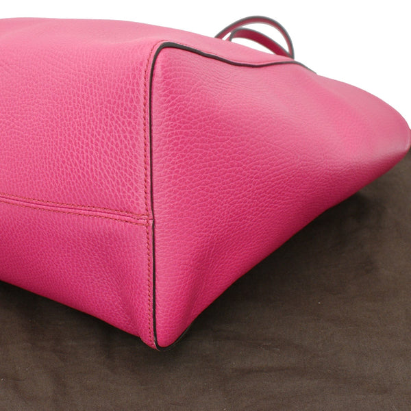Gucci Swing Medium Pebbled Leather Tote Bag Pink | DDH