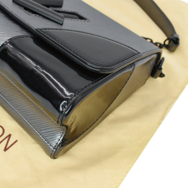 Louis Vuitton Twist MM Epi Patent Leather Shoulder Bag