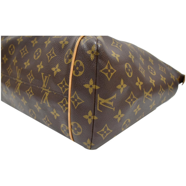 LOUIS VUITTON Totally MM Monogram Canvas Shoulder Bag Brown