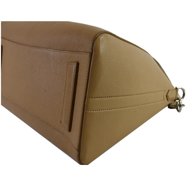 GIVENCHY Antigona Medium Leather Shoulder Bag Beige