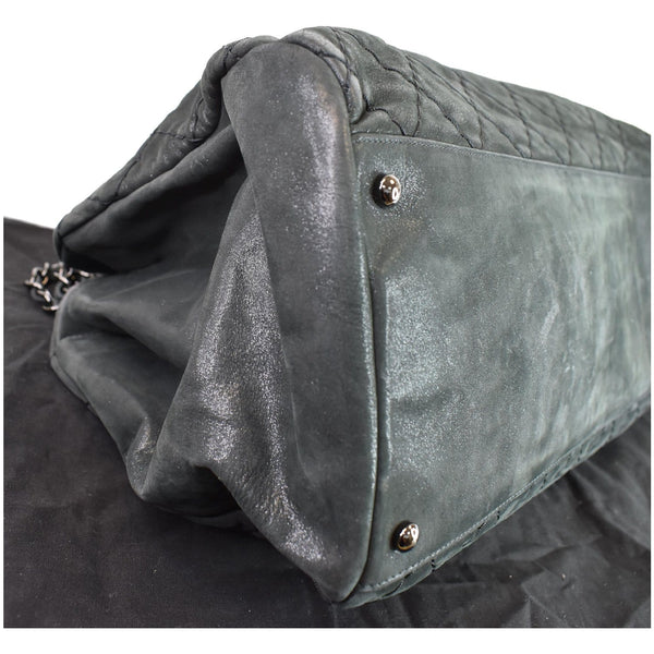 Chanel Just Mademoiselle Maxi Iridescent Leather - Flat Bottom