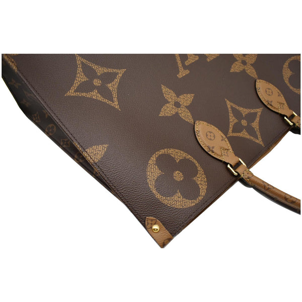 LOUIS VUITTON Onthego GM Giant Monogram Canvas Tote Shoulder Bag Brown