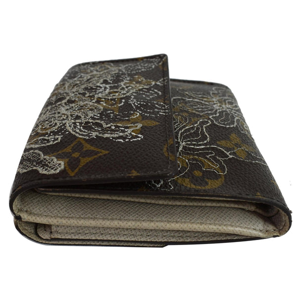 LOUIS VUITTON Monogram Dentelle Elise Wallet Silver