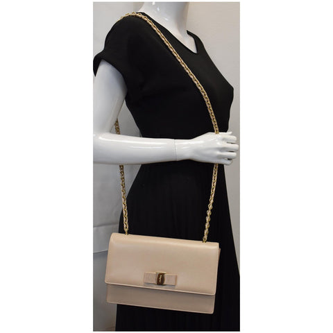 SALVATORE FERRAGAMO Large Vara Bow Leather Shoulder Bag