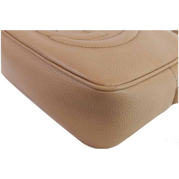 GUCCI Soho Disco Pebbled Leather Small Crossbody Bag Beige 308364