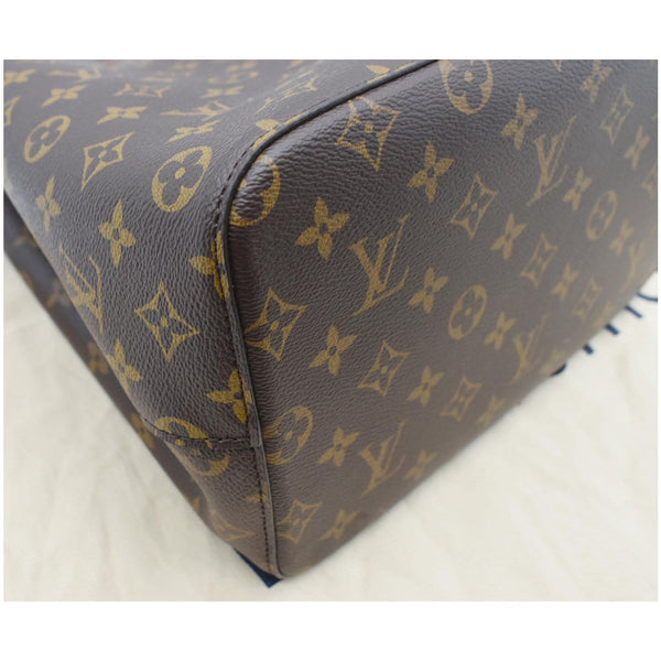 LOUIS VUITTON Neonoe Monogram Canvas Shoulder Bag Coquelicot