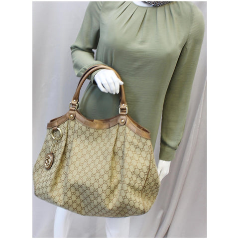 GUCCI Sukey Large GG Canvas Tote Bag Beige 211943