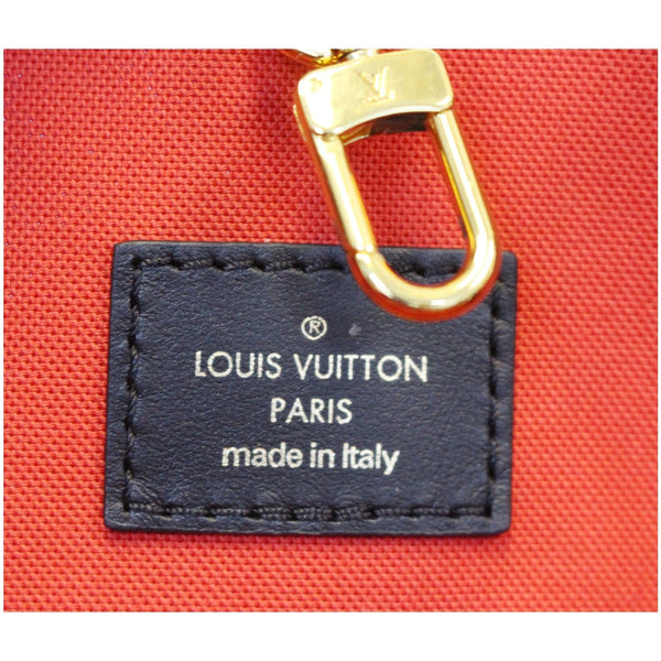 LOUIS VUITTON Onthego Reverse Monogram Giant Canvas Shoulder Bag Brown