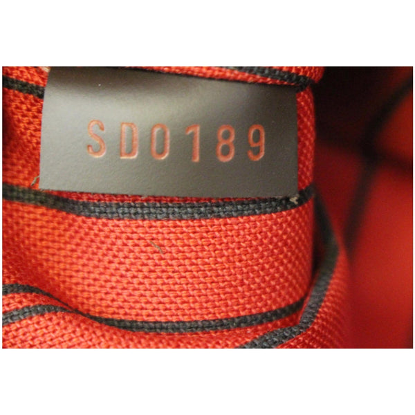 Louis Vuitton Pochette Wristlet Neverfull GM Pouch - lv tag