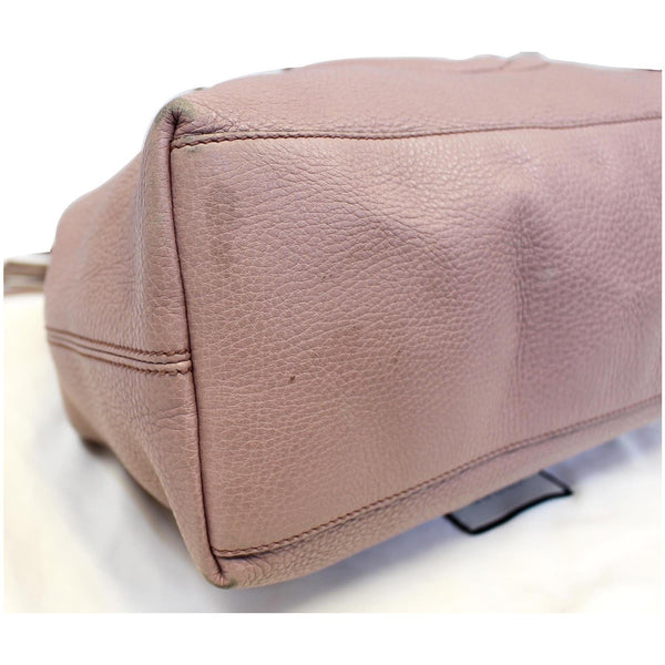 GUCCI Soho Pebbled Leather Chain Shoulder Bag