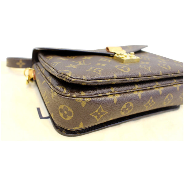 LOUIS VUITTON Metis Pochette Monogram Canvas Crossbody Bag Brown