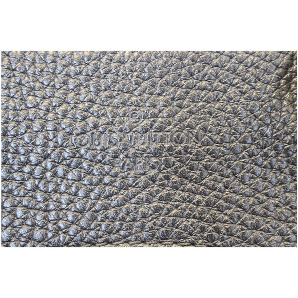 LOUIS VUITTON Retiro NM Monogram Canvas Shoulder Bag Noir-US