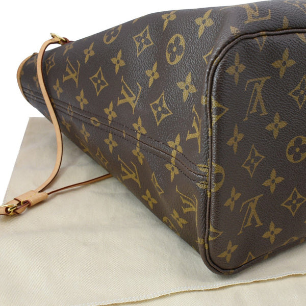 LOUIS VUITTON Neverfull MM Monogram Canvas Tote Bag Brown