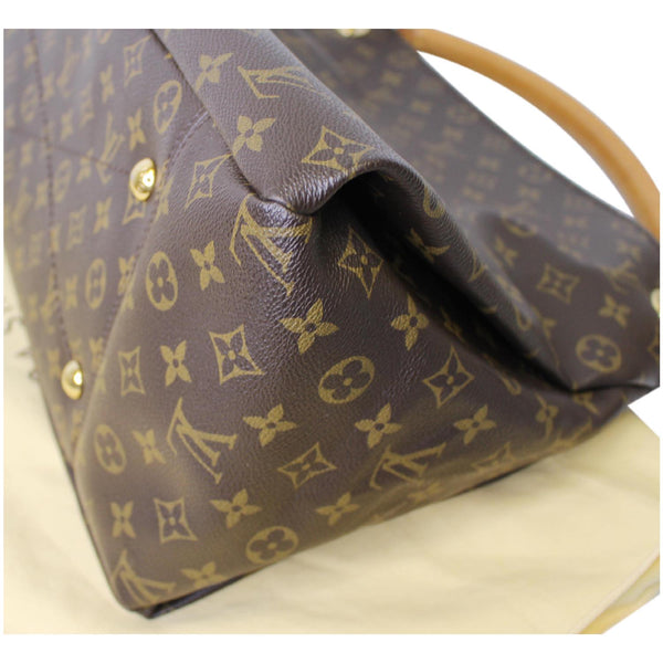 Brown LV Artsy MM Monogram Canvas Shoulder Bag