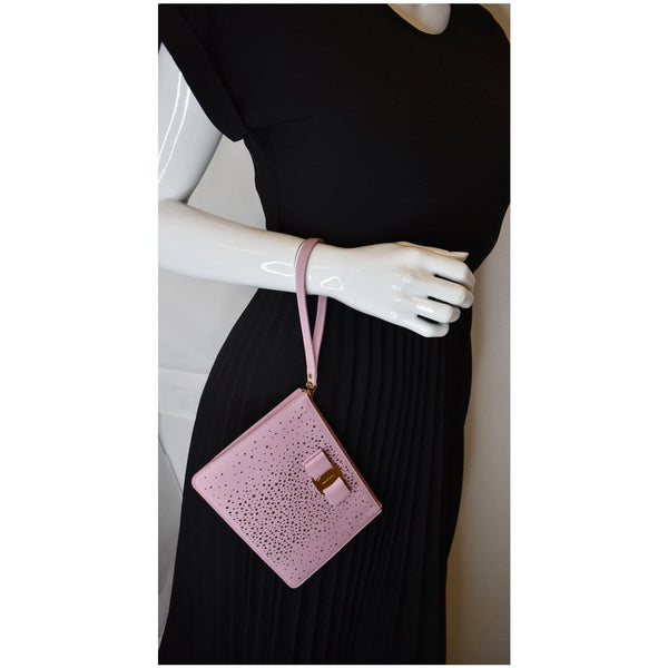 SALVATORE FERRAGAMO Vara Twinkle Wristlet Pouch Pink