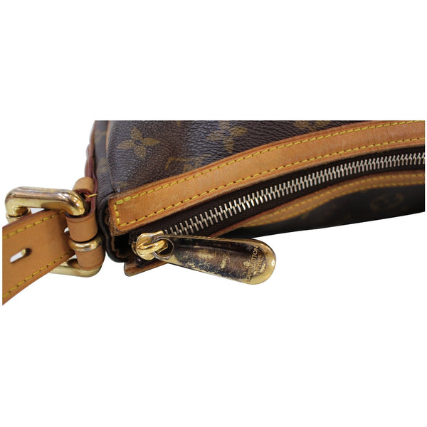 Zip close up Louis Vuitton Tulum GM Monogram Canvas Bag