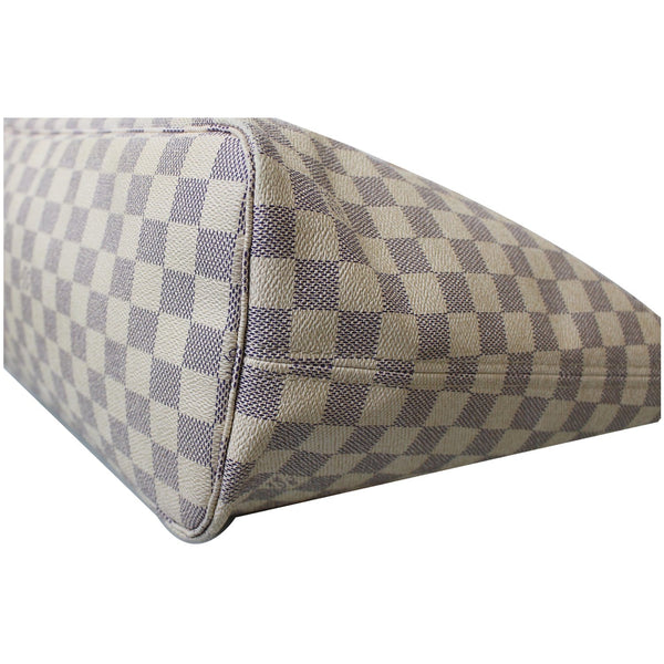 corner side Lv Neverfull MM Damier Azur Tote Bag
