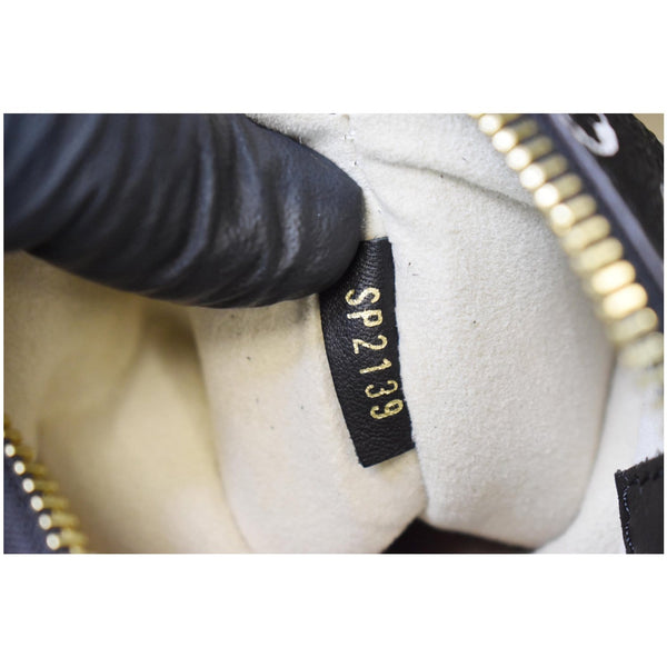 LOUIS VUITTON NeoNoe MM Monogram Jungle Canvas Shoulder Bag Ivory