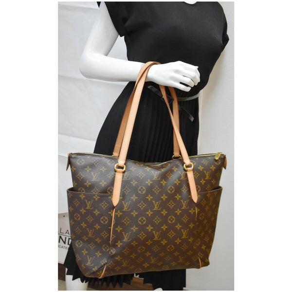Louis Vuitton Totally GM Monogram Canvas Tote Shoulder Bag