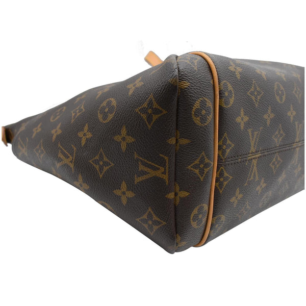 LOUIS VUITTON Totally MM Monogram Canvas Shoulder Bag Brown