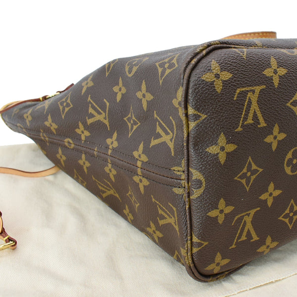 LOUIS VUITTON Neverfull MM Monogram Canvas Tote Bag Brown