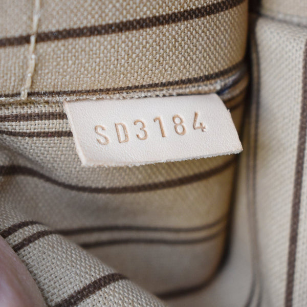 LOUIS VUITTON Neverfull MM Monogram Canvas Pochette Wristlet Pouch Brown