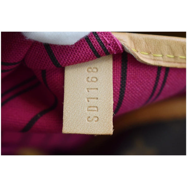 LOUIS VUITTON Neverfull GM Monogram Canvas Tote Bag Brown